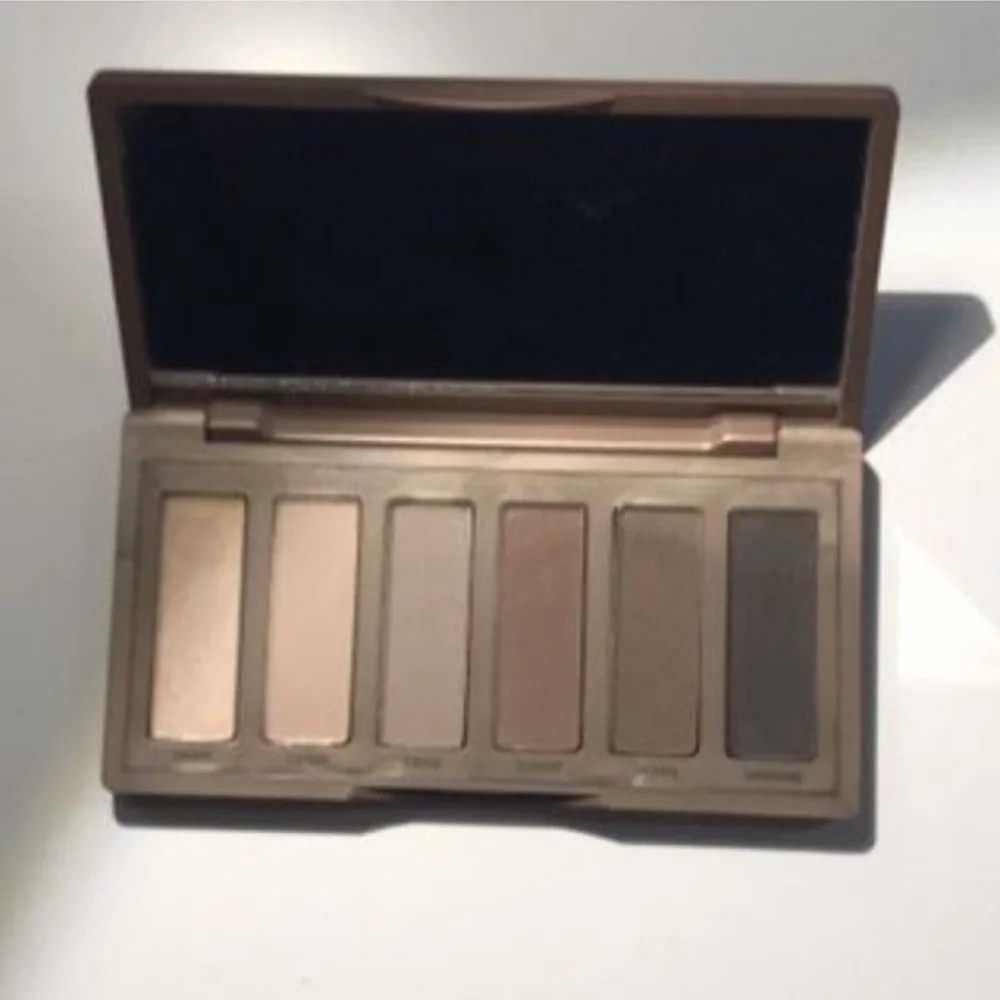 Urban Decay Naked 2 Basics Neutral Eyeshadow Palette